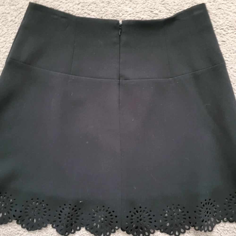 NWT Loft Flared Cut-Out Hem Skirt - Picture 6 of 7